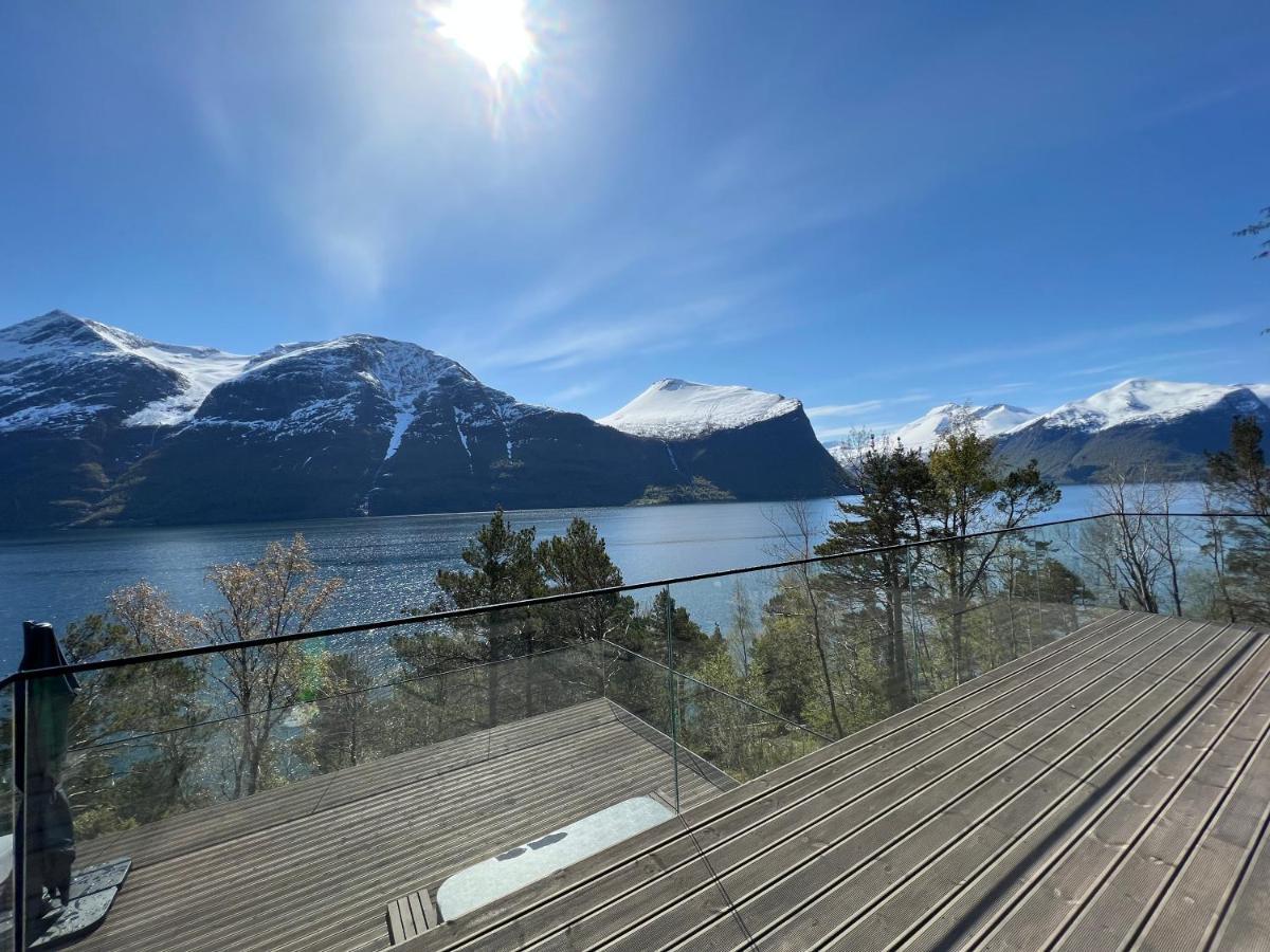 Villa Kristina / Andalsnes Torvik Luaran gambar