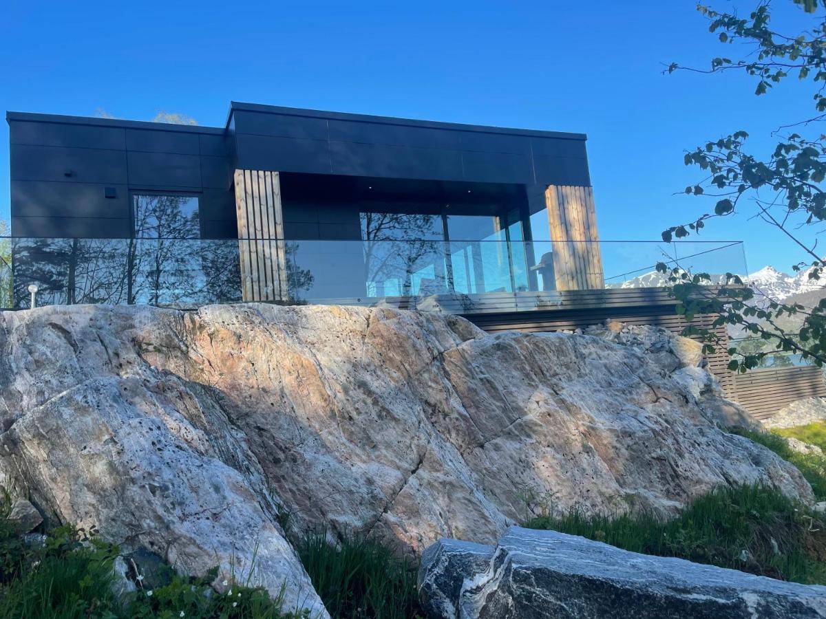Villa Kristina / Andalsnes Torvik Luaran gambar