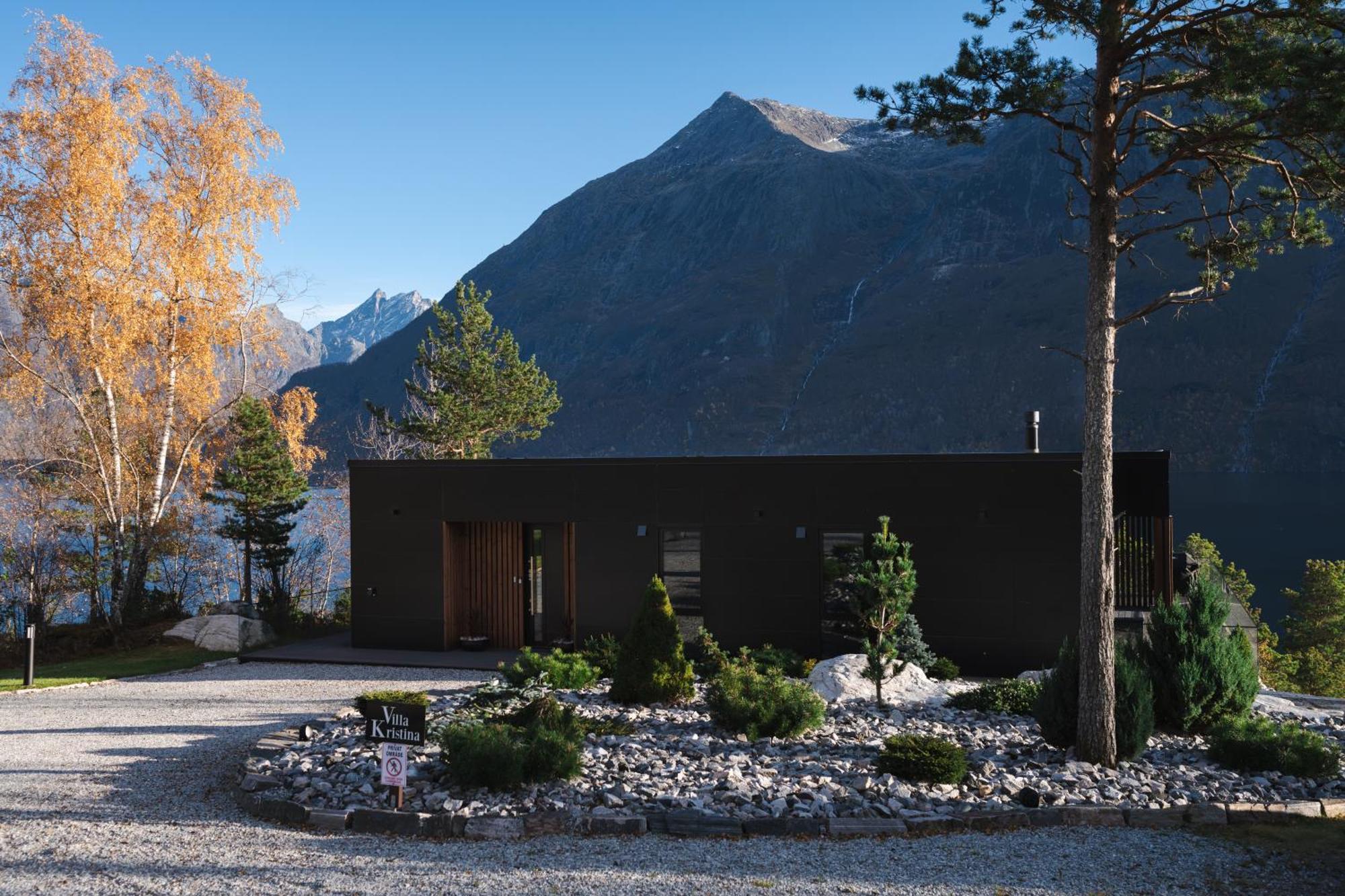 Villa Kristina / Andalsnes Torvik Luaran gambar